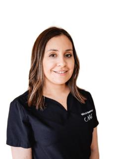 Nicol Navarrete — Nutricionista · Fundadora